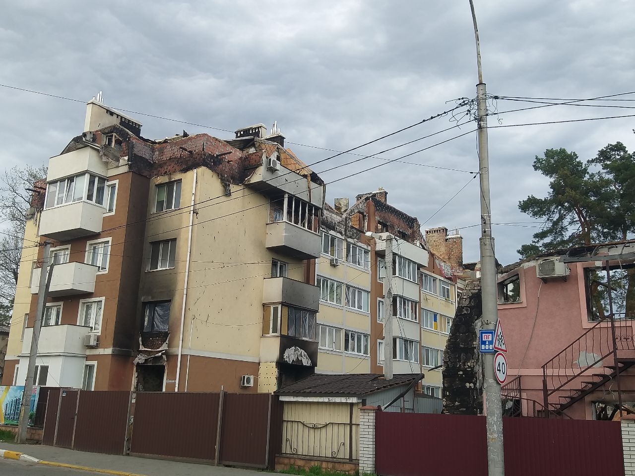 Пошкоджено будинок в м. Ірпінь