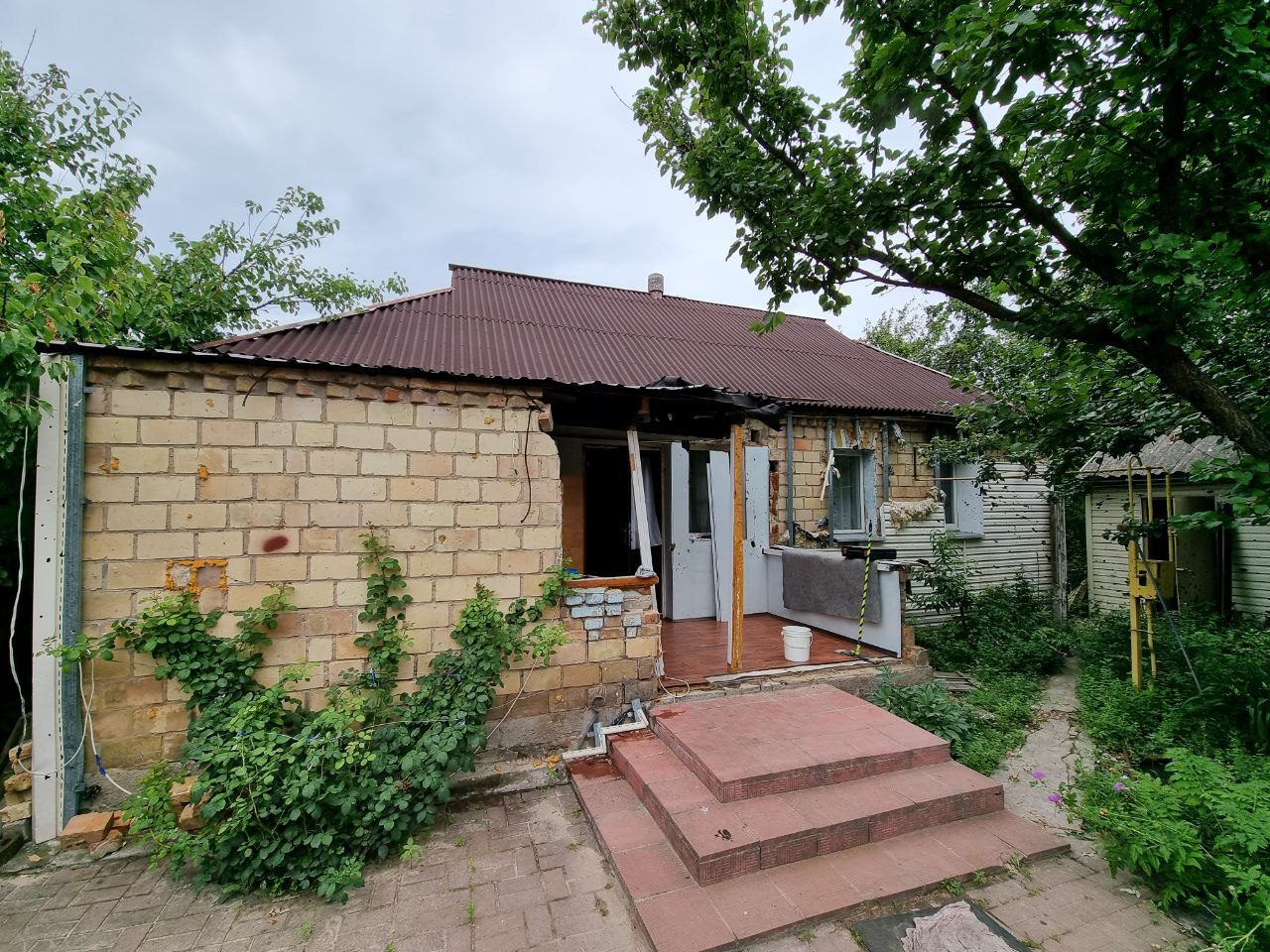 Пошкоджено приватний будинок