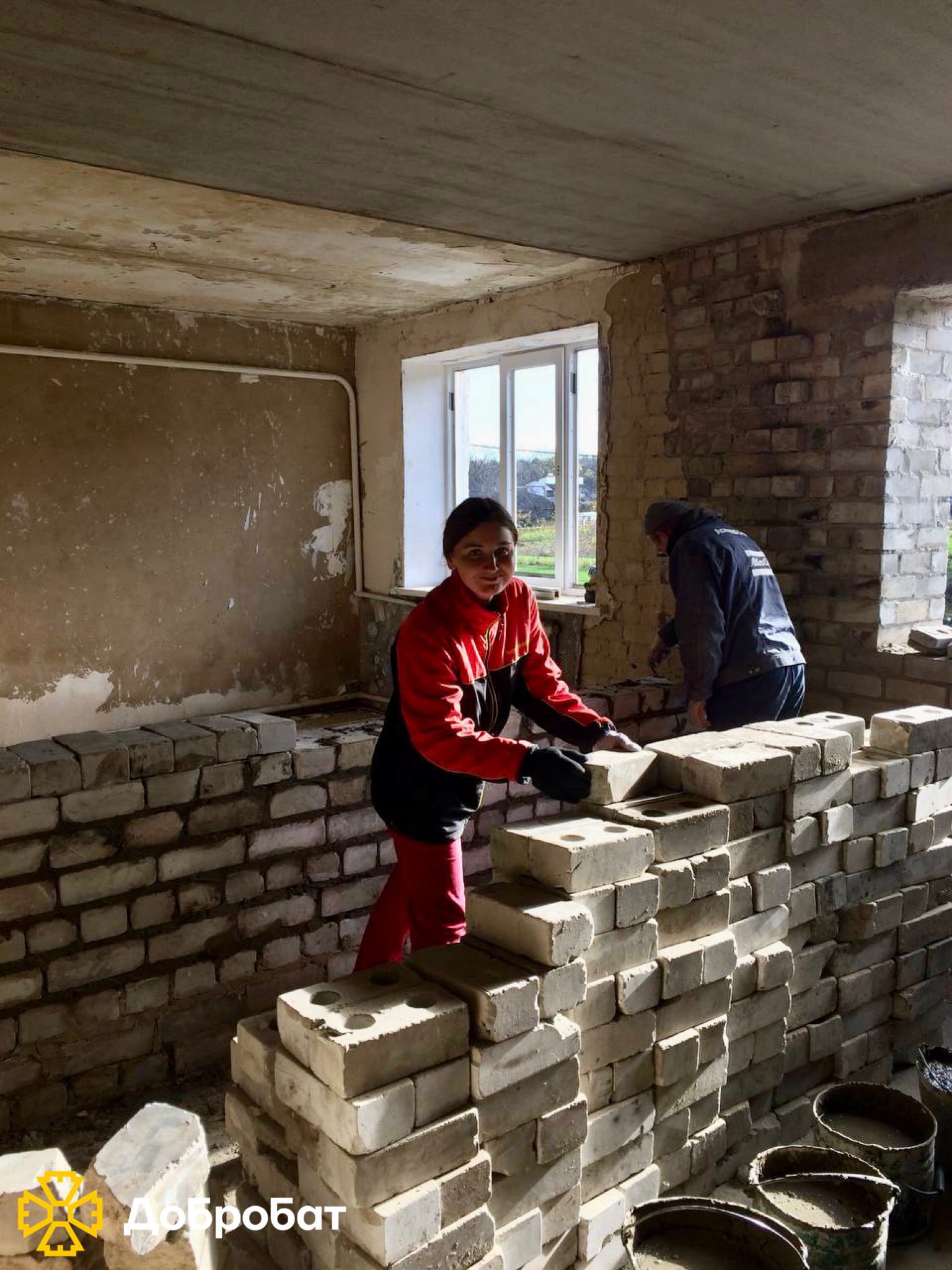 Despite bad weather conditions, Dobrobat tirelessly and urgently restores the homes of Ukrainians: this week’s latest news.