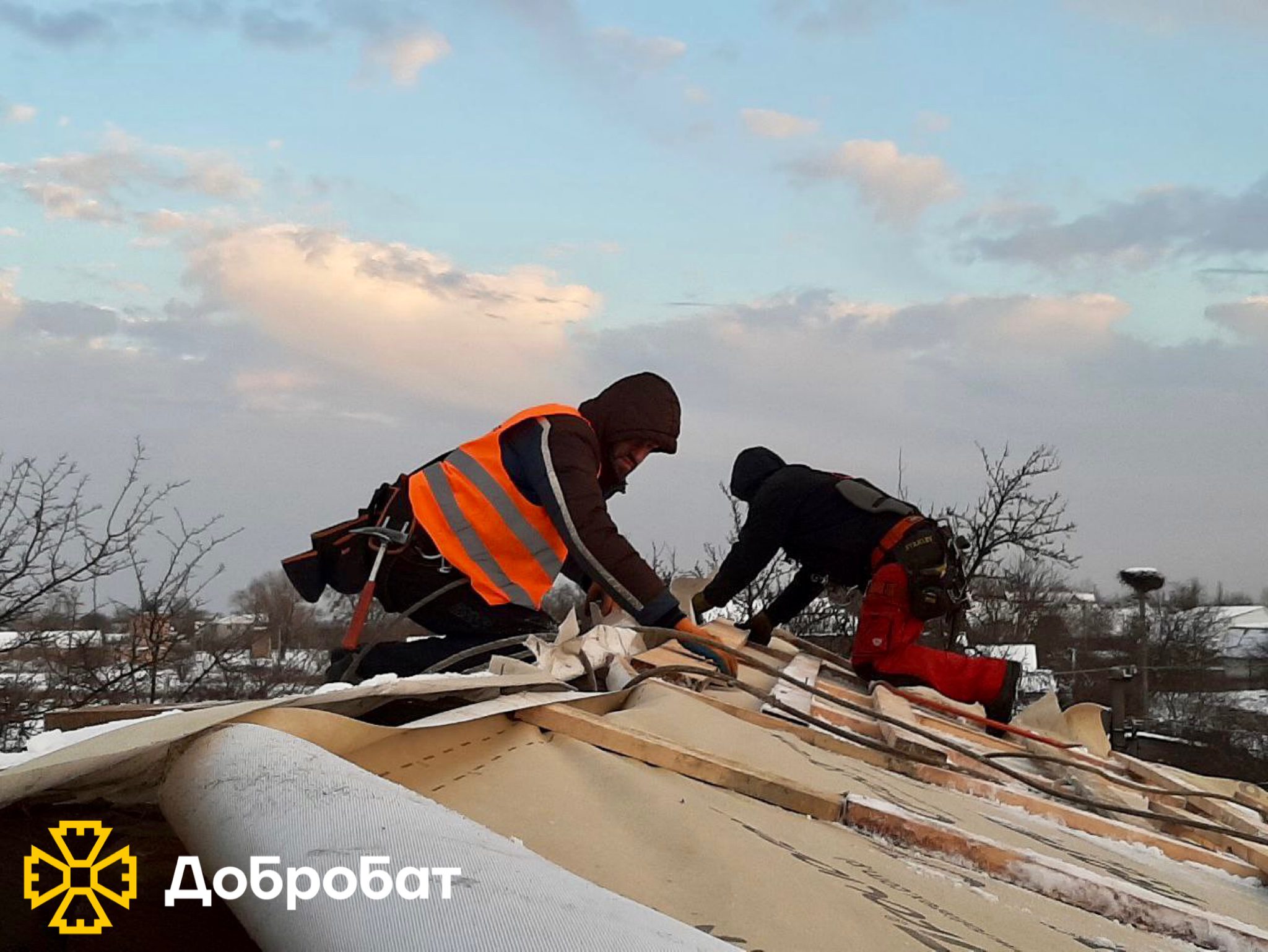 The urgent restoration of houses in seven regions of the country: Dobrobat presents a weekly report on the reconstruction
