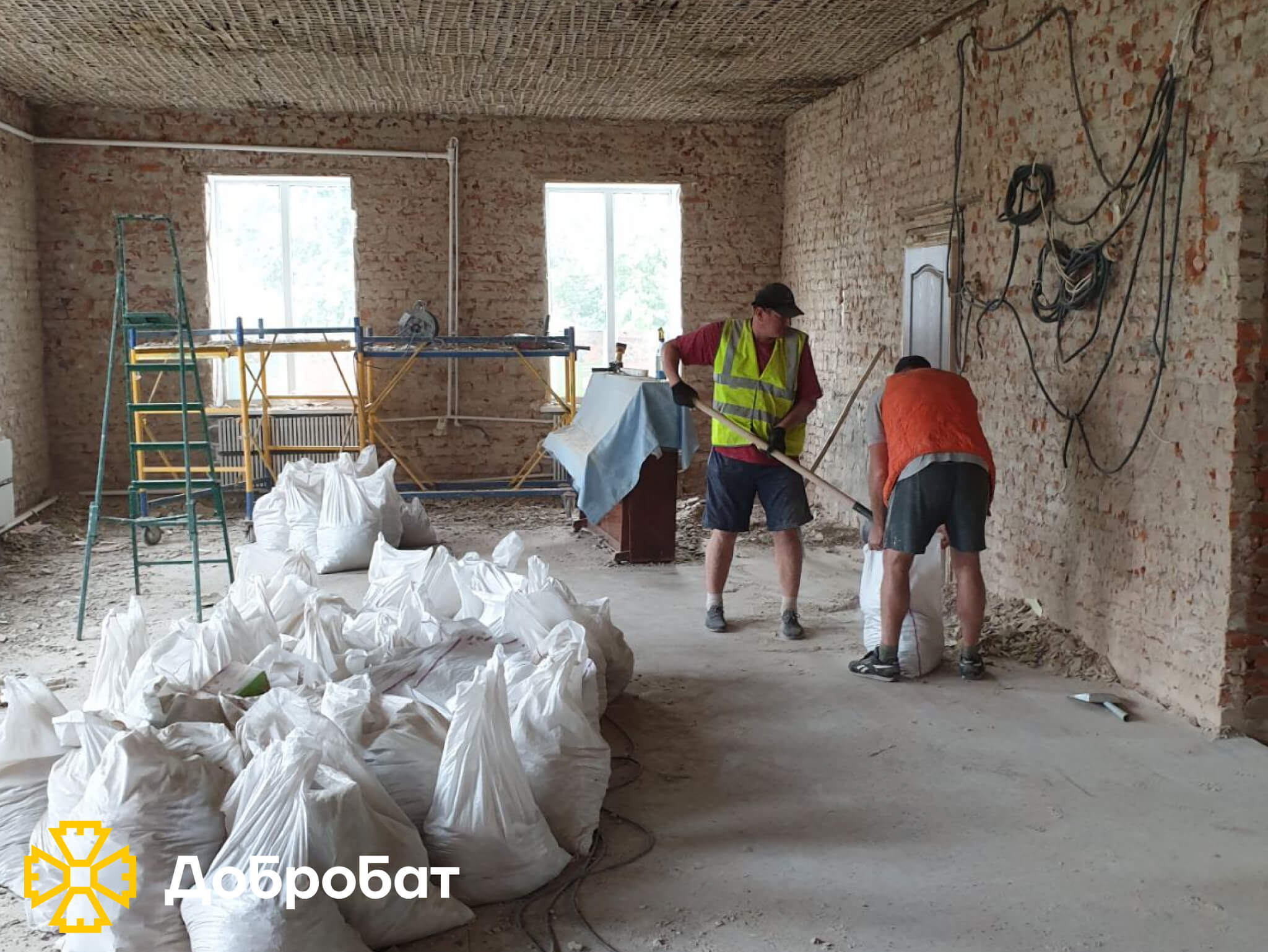 Сила духу та відданість спільній справі: понад 180 волонтерів «Добробату» долучилися до відбудови та допомоги постраждалим минулого тижня
