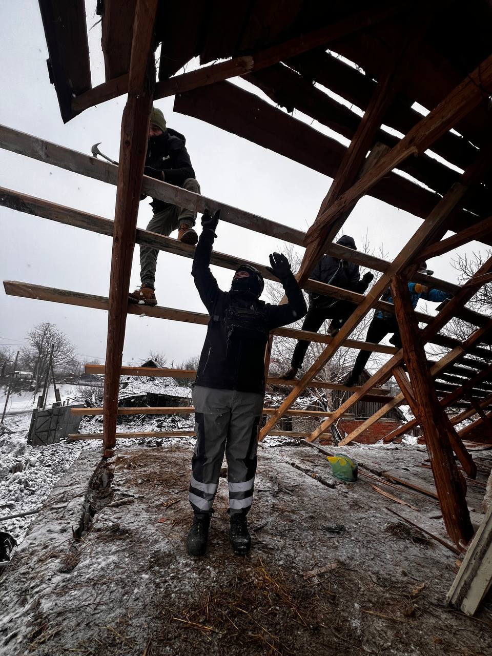 Добробат допомагає Сумщині, яка знаходиться під ударами КАБів