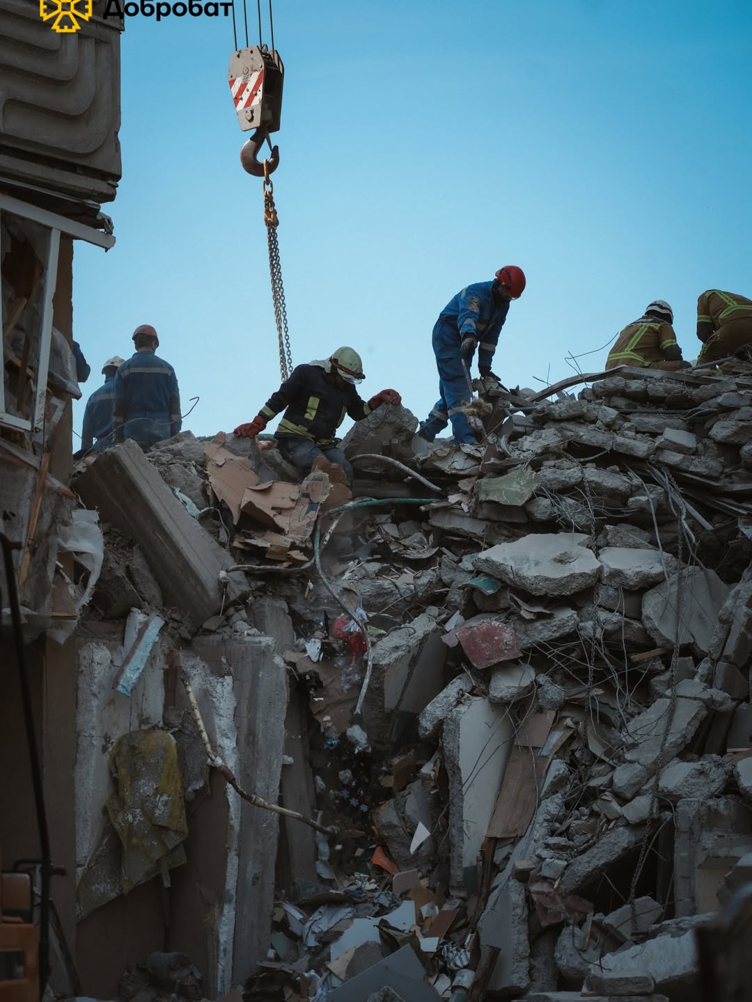 Dobrobat at Sites in Kyiv: Work Continues on Day of Mourning