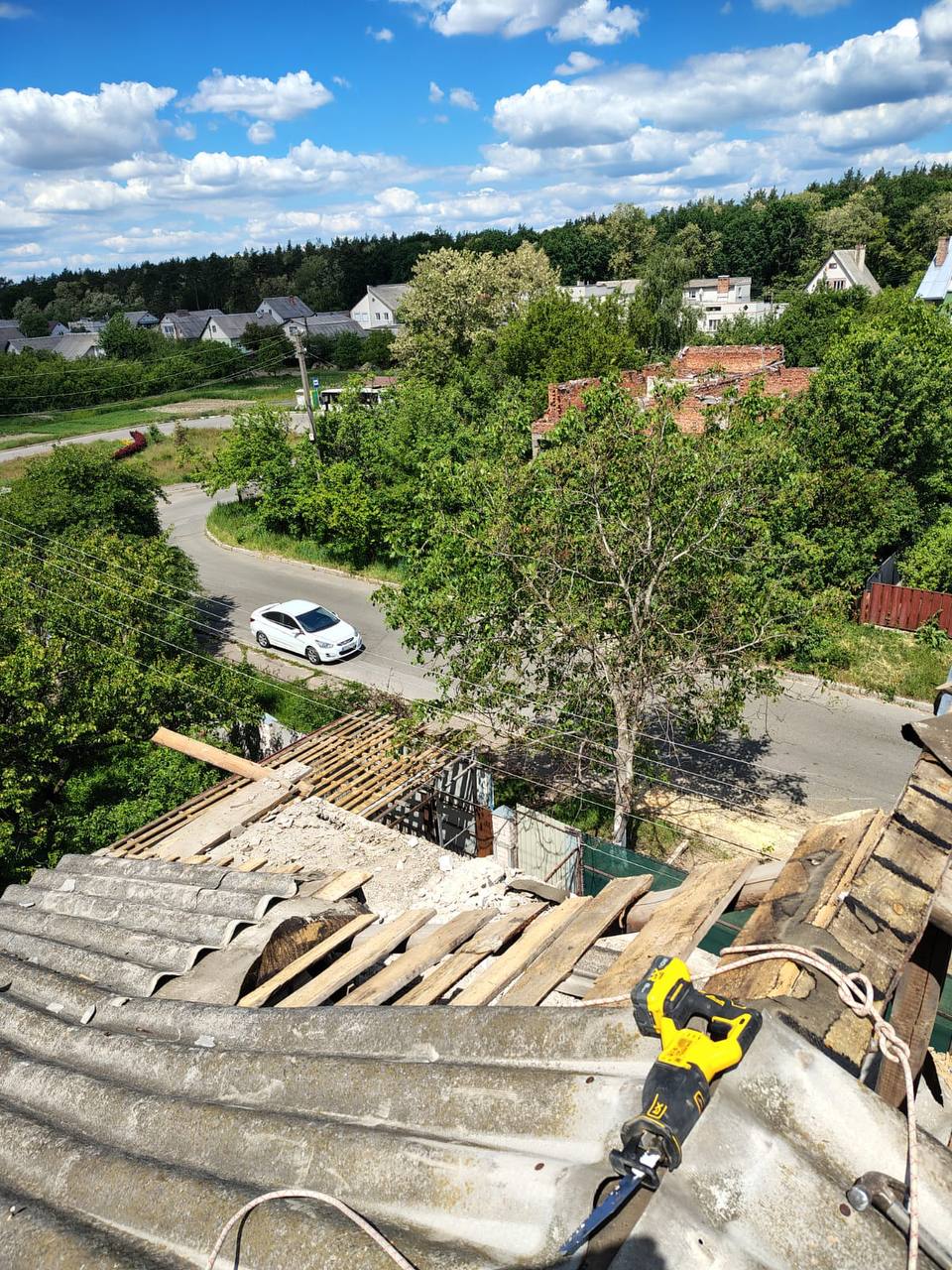 Добробат рятує пошкоджений будинок у Чернігові🔨